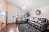 6034 Lexington Avenue - Photo 6