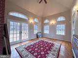 1527 Wild Cranberry Drive - Photo 31