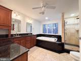 1527 Wild Cranberry Drive - Photo 37