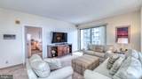 3101 Boardwalk - Photo 2