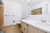 1009 Burnley Court - Photo 19