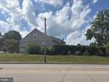 1000 York Road - Photo 9