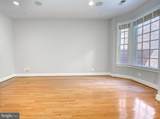 904 Oak Knoll Terrace - Photo 13