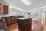 1413 Della Way - Photo 15