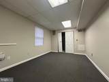 1124 Charles Street - Photo 11