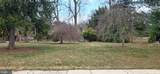 7 Montrose Avenue - Photo 1