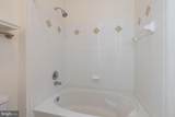 7 Booth Street - Photo 18