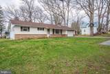 407 Seneca Avenue - Photo 2