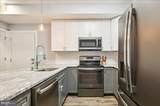 1340 Nicholson Street - Photo 8