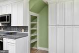 9400 Congress Street - Photo 18