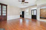 9400 Congress Street - Photo 9