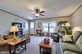 1048 Hemlock Cir - Photo 11