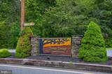 1048 Hemlock Cir - Photo 2