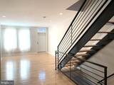 2923 Thompson Street - Photo 3