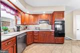 215 Riverview Avenue - Photo 10