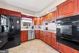 215 Riverview Avenue - Photo 9