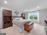 131 Edgewater Court - Photo 6