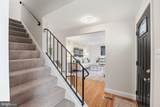 7803 Fieldcrest Court - Photo 11