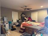 1815 English Drive - Photo 16