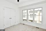 538 Regent Place - Photo 14