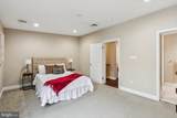 1033 Leithgow Street - Photo 18
