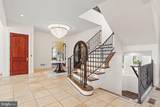 740 Hampton Court - Photo 17