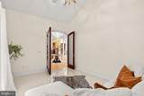 740 Hampton Court - Photo 19
