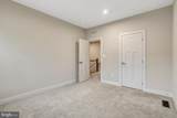 42558 Invergordon Terrace - Photo 32