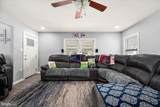 411 Walnut Street - Photo 7
