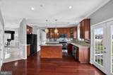 7504 White Plains Lane - Photo 15