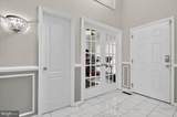 7504 White Plains Lane - Photo 4