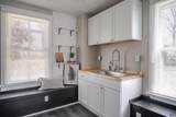 706 Castalia St - Photo 13