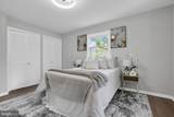 833 Loxford Terrace - Photo 19
