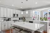 107 Paris Court - Photo 16