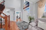 107 Paris Court - Photo 8