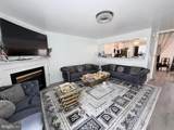11203 Kings Crest Court - Photo 12