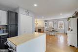 2819 Glasgow Way - Photo 13