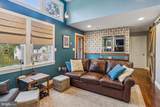 1611 Noyes Drive - Photo 8