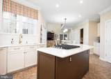 2207 Queensbury Drive - Photo 9
