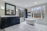 7910 Dartmoor Place - Photo 19