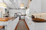 593 Glebe Road - Photo 16