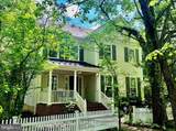 211 Holmard Street - Photo 1