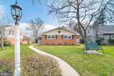1140 Chestnut Street - Photo 2