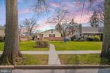 1140 Chestnut Street - Photo 3