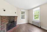 305 Diamond Avenue - Photo 6