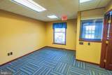 725 Main Street - Photo 5