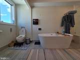 1227 Leithgow Street - Photo 11