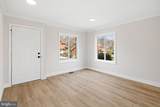 323 Winding Way - Photo 3