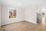 323 Winding Way - Photo 5