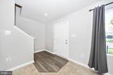 99 Charlotte Street - Photo 2